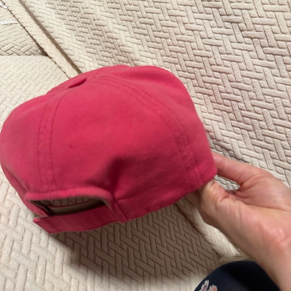 Isabel Marant Tyron Hat in Fuchsia - Picture 6 of 9